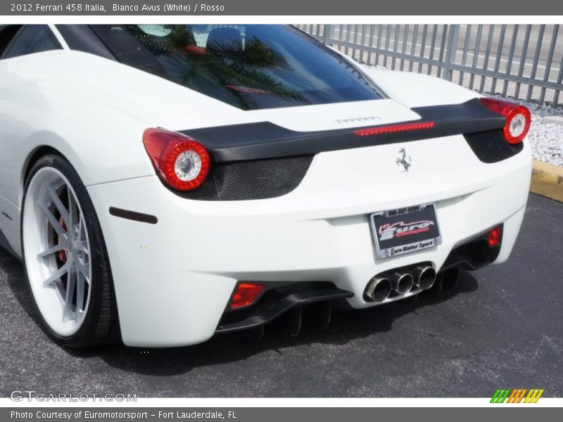 Bianco Avus (White) / Rosso 2012 Ferrari 458 Italia