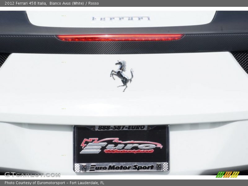 Bianco Avus (White) / Rosso 2012 Ferrari 458 Italia