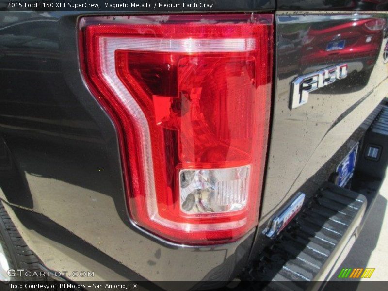 Magnetic Metallic / Medium Earth Gray 2015 Ford F150 XLT SuperCrew