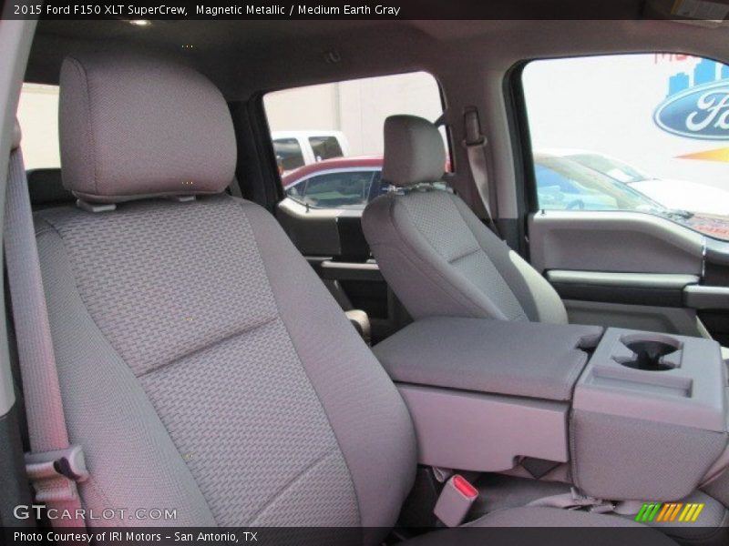 Magnetic Metallic / Medium Earth Gray 2015 Ford F150 XLT SuperCrew