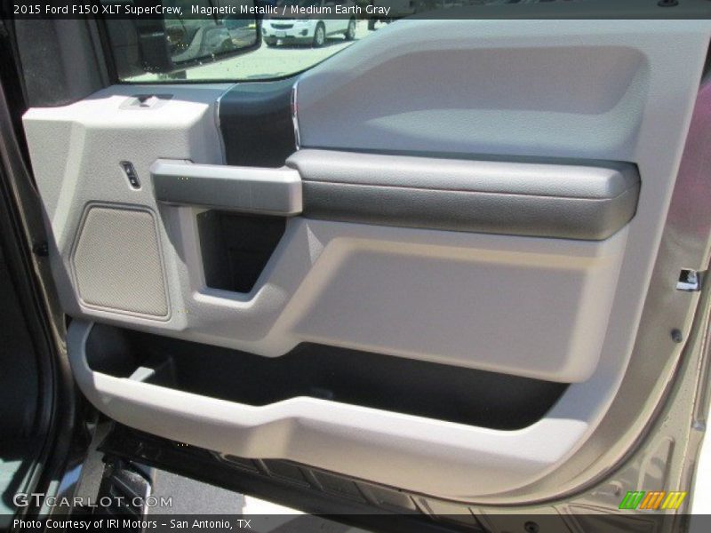 Magnetic Metallic / Medium Earth Gray 2015 Ford F150 XLT SuperCrew
