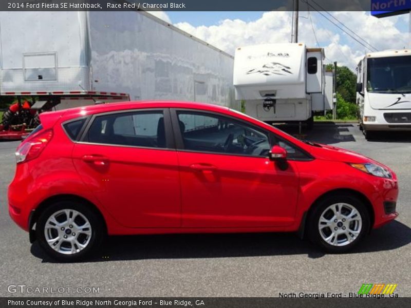 Race Red / Charcoal Black 2014 Ford Fiesta SE Hatchback