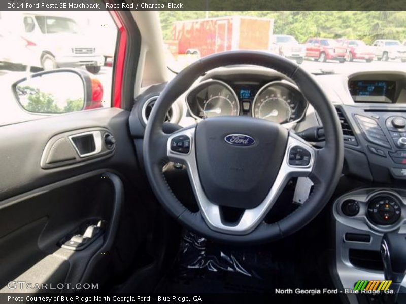 Race Red / Charcoal Black 2014 Ford Fiesta SE Hatchback