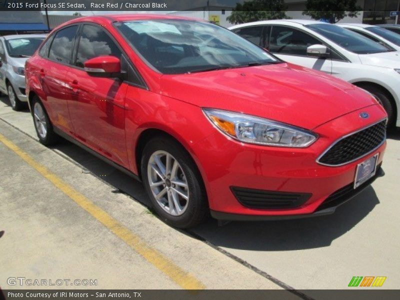 Race Red / Charcoal Black 2015 Ford Focus SE Sedan