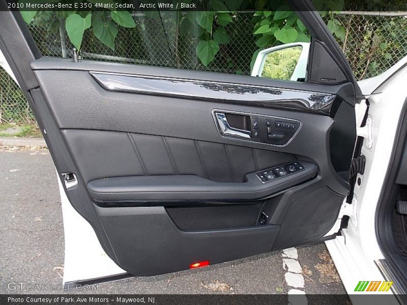 Arctic White / Black 2010 Mercedes-Benz E 350 4Matic Sedan