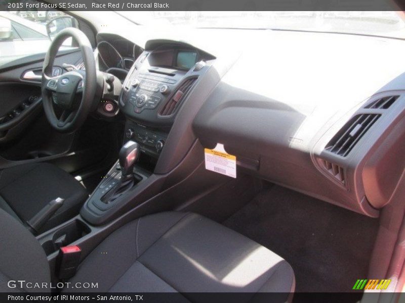 Race Red / Charcoal Black 2015 Ford Focus SE Sedan