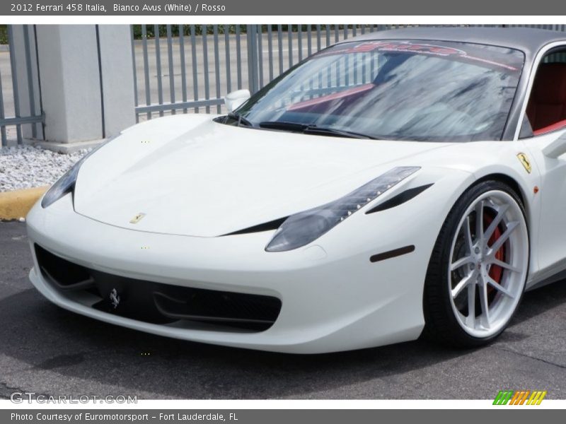 Bianco Avus (White) / Rosso 2012 Ferrari 458 Italia