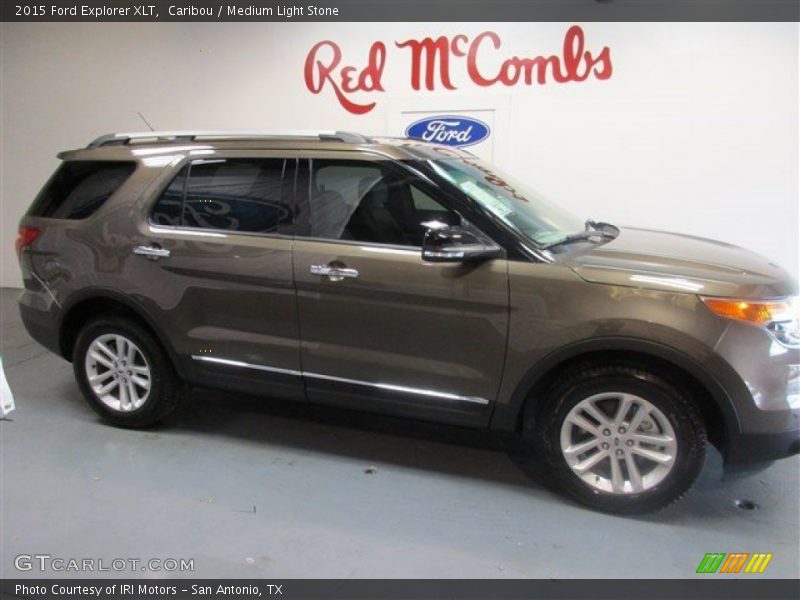 Caribou / Medium Light Stone 2015 Ford Explorer XLT