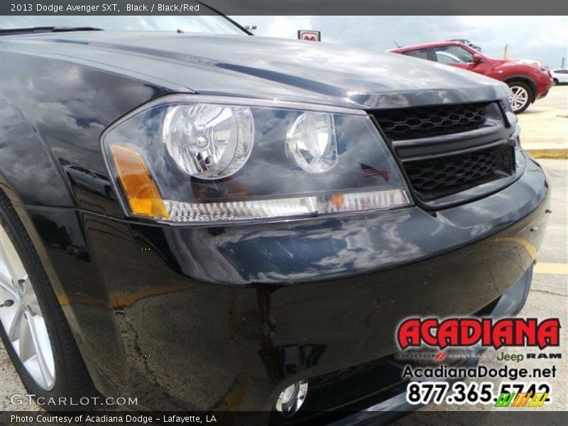 Black / Black/Red 2013 Dodge Avenger SXT