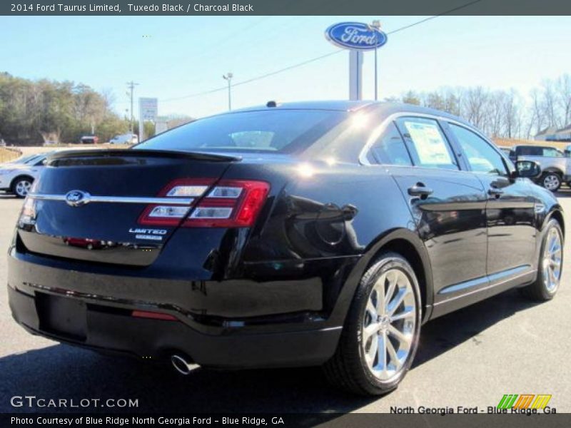 Tuxedo Black / Charcoal Black 2014 Ford Taurus Limited