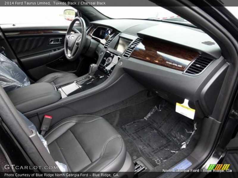 Tuxedo Black / Charcoal Black 2014 Ford Taurus Limited