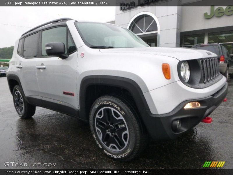 Glacier Metallic / Black 2015 Jeep Renegade Trailhawk 4x4