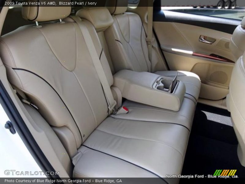 Blizzard Pearl / Ivory 2009 Toyota Venza V6 AWD