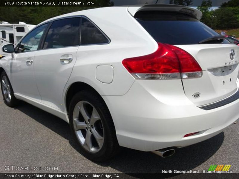 Blizzard Pearl / Ivory 2009 Toyota Venza V6 AWD