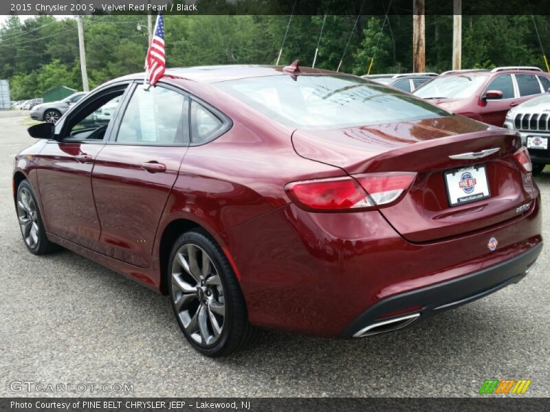 Velvet Red Pearl / Black 2015 Chrysler 200 S