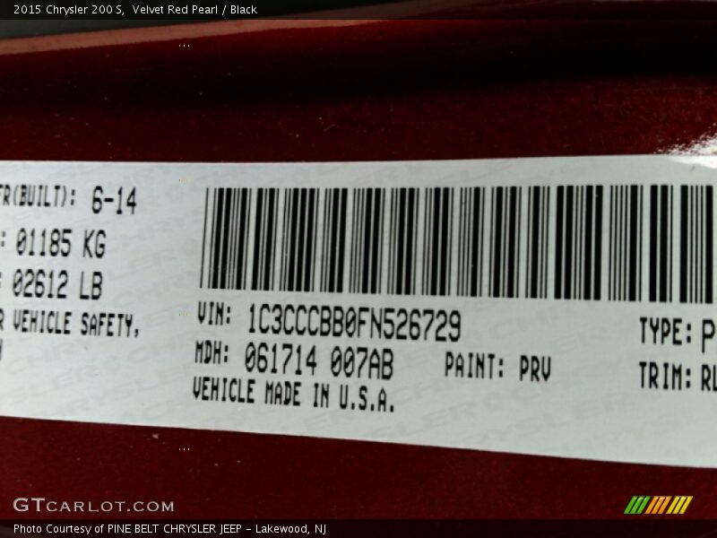 Velvet Red Pearl / Black 2015 Chrysler 200 S