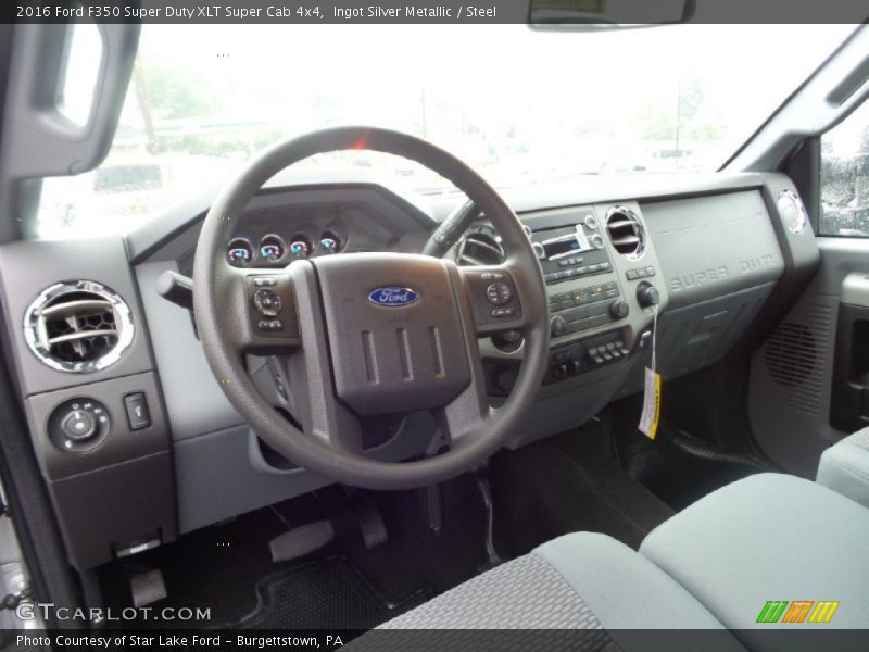Steel Interior - 2016 F350 Super Duty XLT Super Cab 4x4 