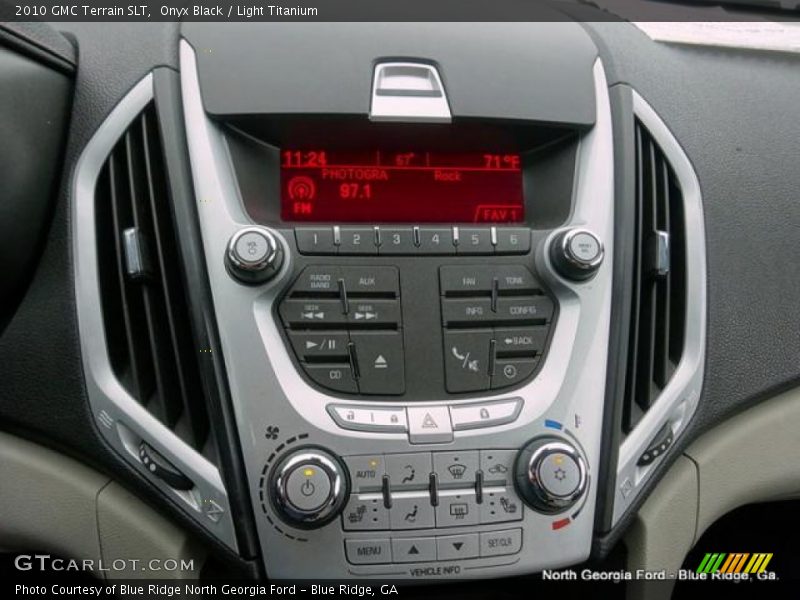 Onyx Black / Light Titanium 2010 GMC Terrain SLT