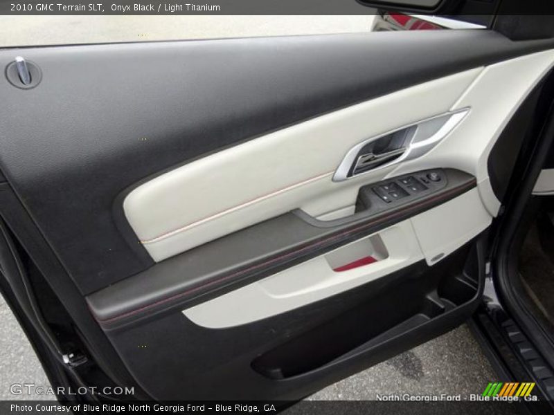 Onyx Black / Light Titanium 2010 GMC Terrain SLT