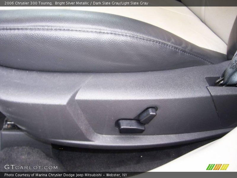 Bright Silver Metallic / Dark Slate Gray/Light Slate Gray 2006 Chrysler 300 Touring
