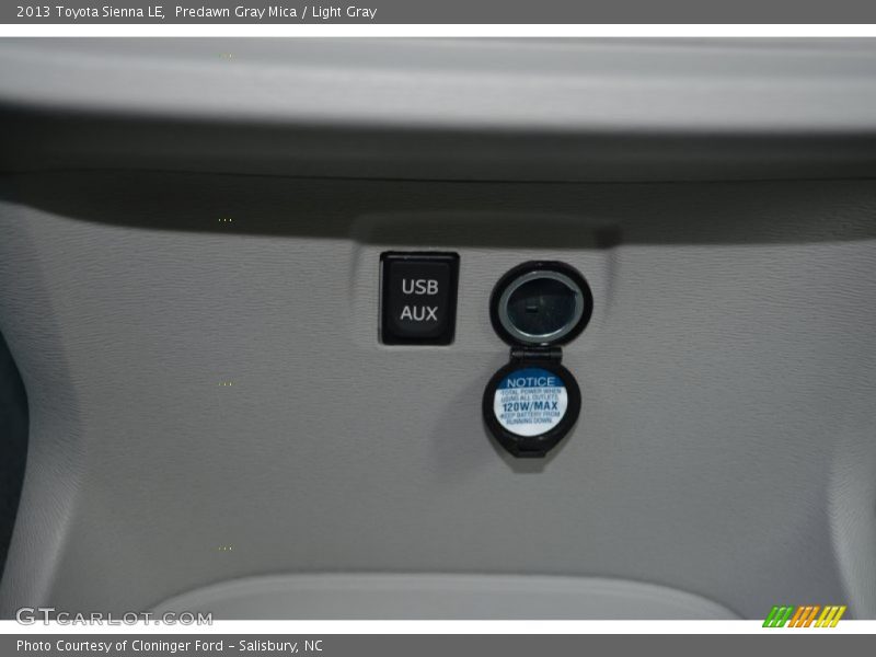 Predawn Gray Mica / Light Gray 2013 Toyota Sienna LE
