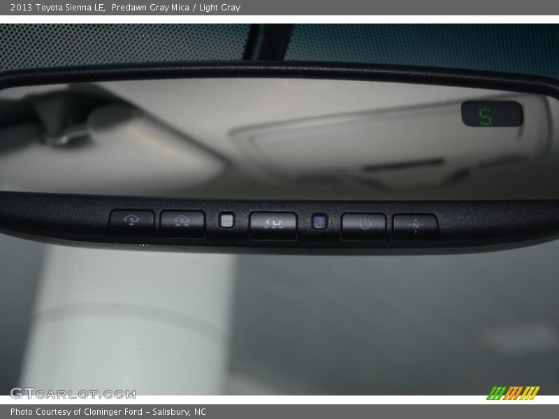 Predawn Gray Mica / Light Gray 2013 Toyota Sienna LE