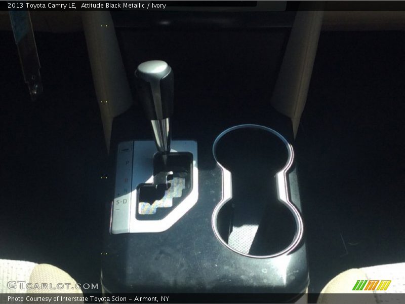Attitude Black Metallic / Ivory 2013 Toyota Camry LE