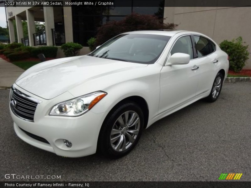 Moonlight White / Graphite 2013 Infiniti M 37x AWD Sedan