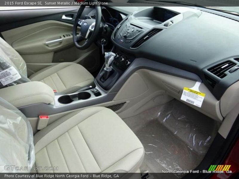 Sunset Metallic / Medium Light Stone 2015 Ford Escape SE