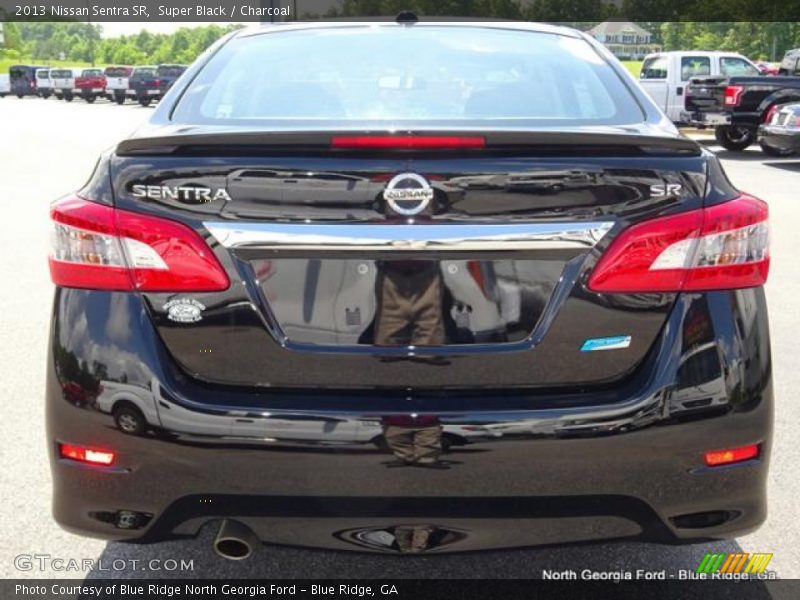 Super Black / Charcoal 2013 Nissan Sentra SR