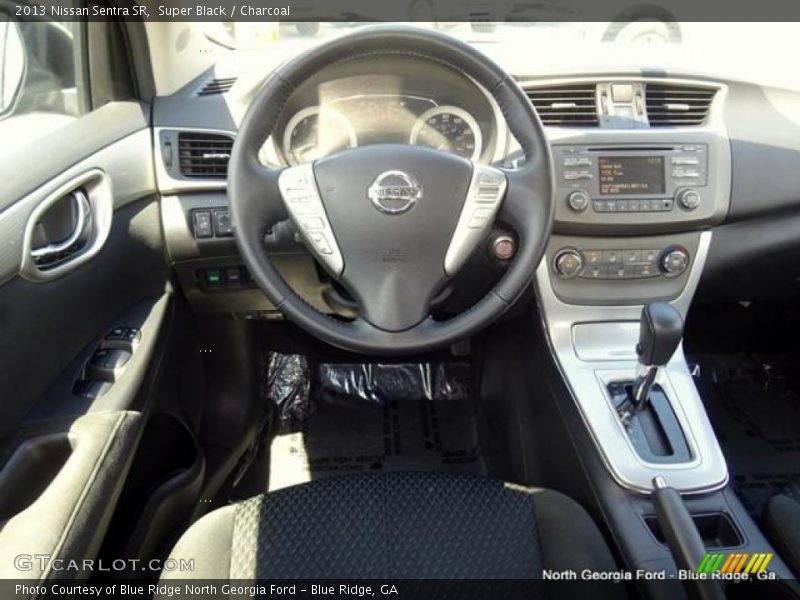 Super Black / Charcoal 2013 Nissan Sentra SR