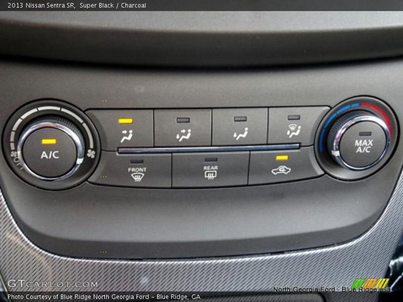 Super Black / Charcoal 2013 Nissan Sentra SR