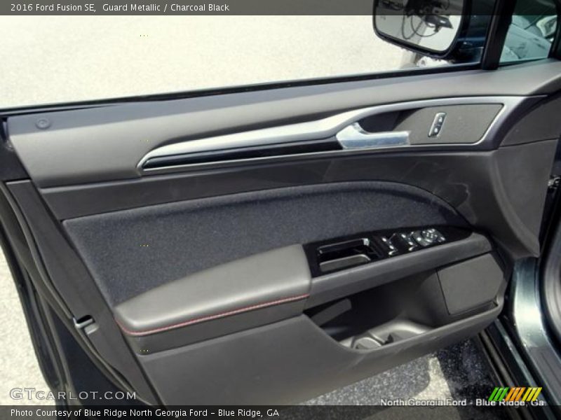 Guard Metallic / Charcoal Black 2016 Ford Fusion SE