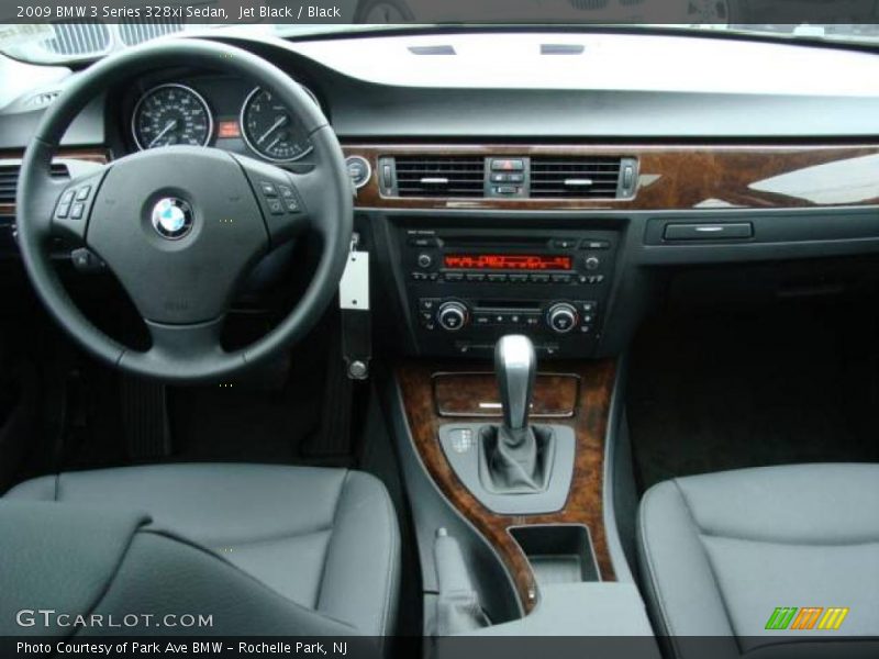 Jet Black / Black 2009 BMW 3 Series 328xi Sedan