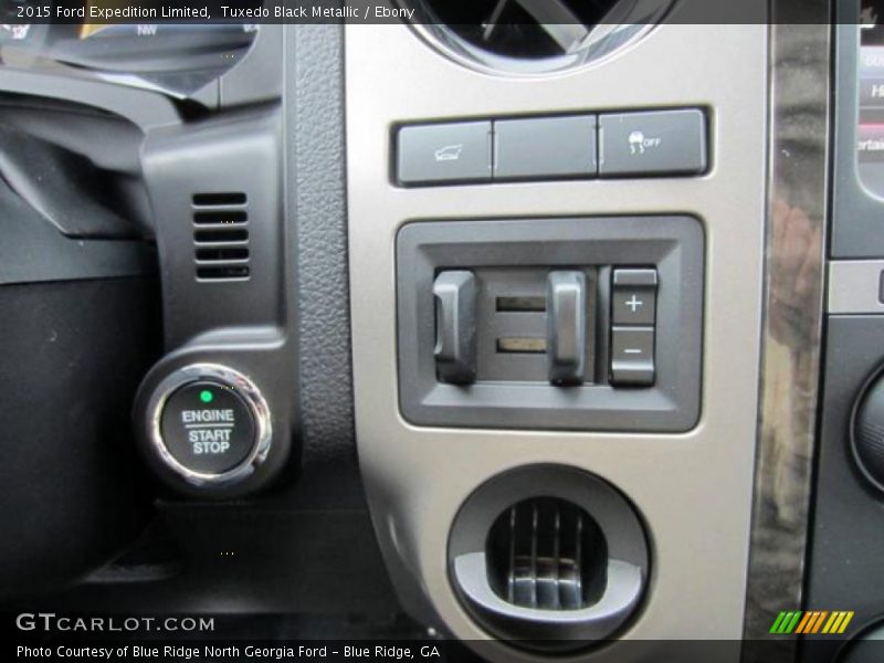Tuxedo Black Metallic / Ebony 2015 Ford Expedition Limited