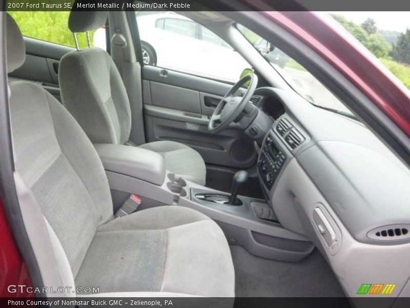 Merlot Metallic / Medium/Dark Pebble 2007 Ford Taurus SE