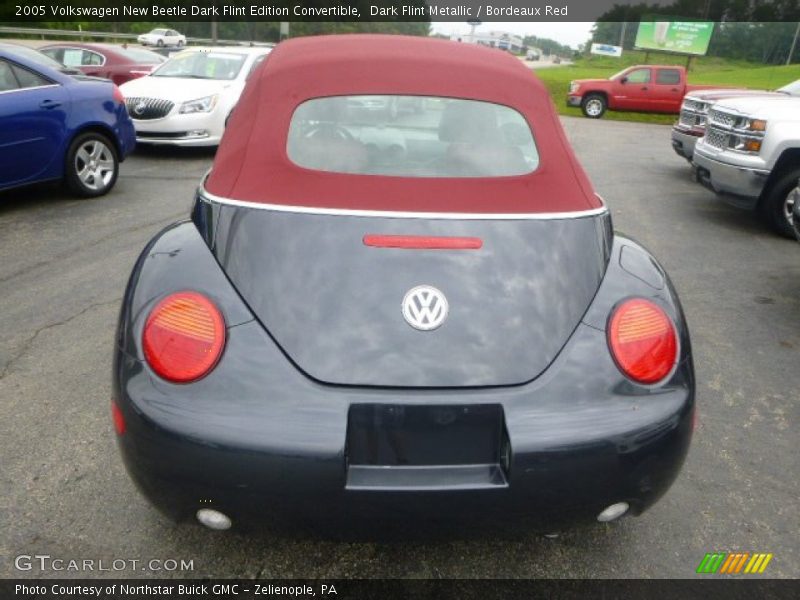 Dark Flint Metallic / Bordeaux Red 2005 Volkswagen New Beetle Dark Flint Edition Convertible