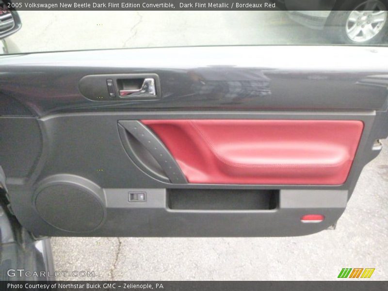 Dark Flint Metallic / Bordeaux Red 2005 Volkswagen New Beetle Dark Flint Edition Convertible