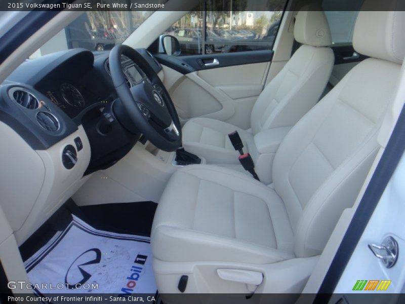 Pure White / Sandstone 2015 Volkswagen Tiguan SE