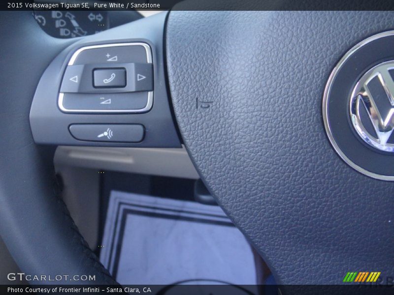 Pure White / Sandstone 2015 Volkswagen Tiguan SE