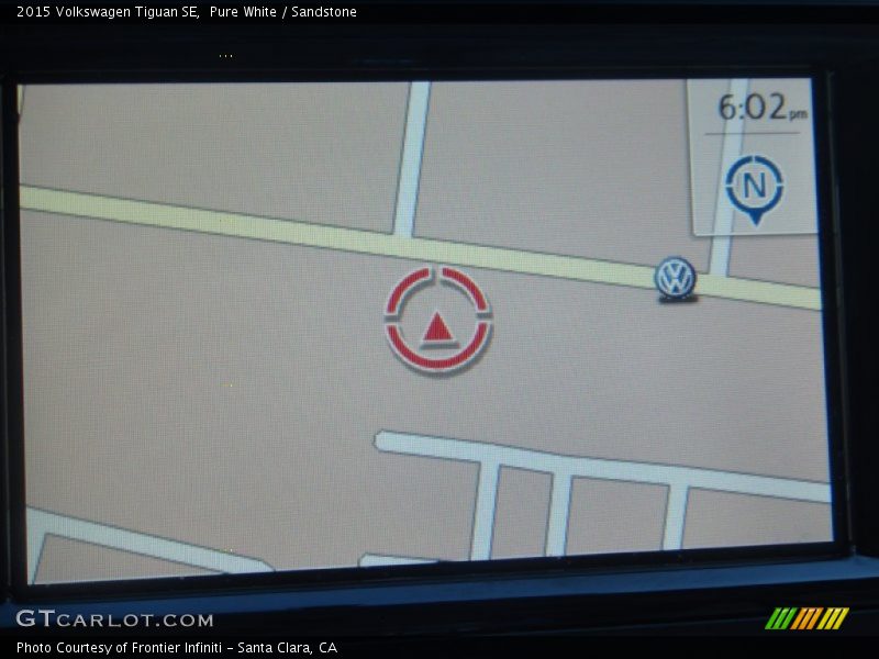 Pure White / Sandstone 2015 Volkswagen Tiguan SE