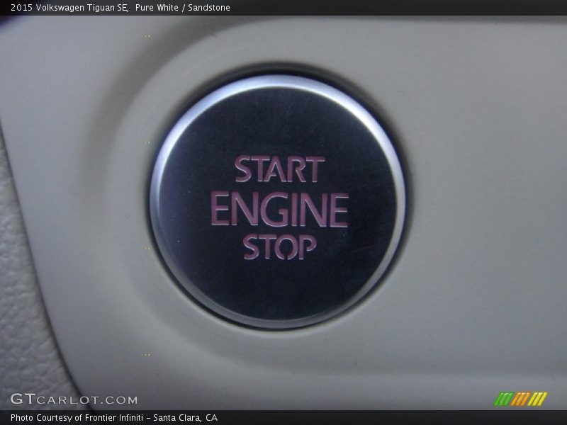 Pure White / Sandstone 2015 Volkswagen Tiguan SE