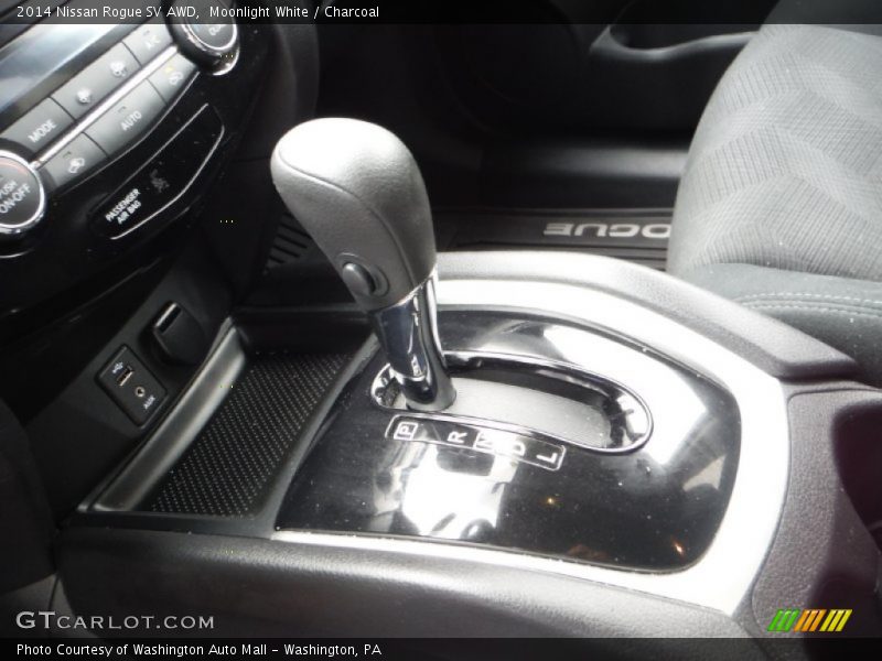 Moonlight White / Charcoal 2014 Nissan Rogue SV AWD