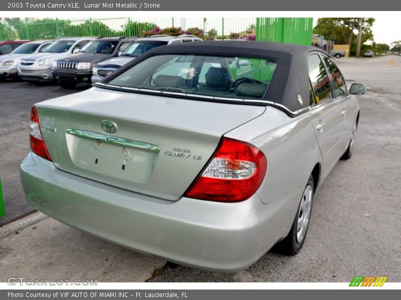 Lunar Mist Metallic / Stone 2003 Toyota Camry XLE