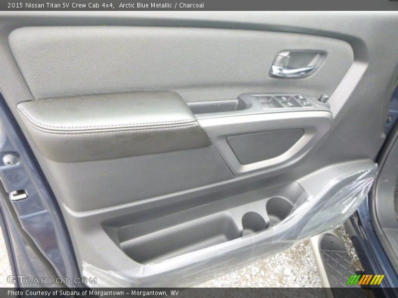 Arctic Blue Metallic / Charcoal 2015 Nissan Titan SV Crew Cab 4x4