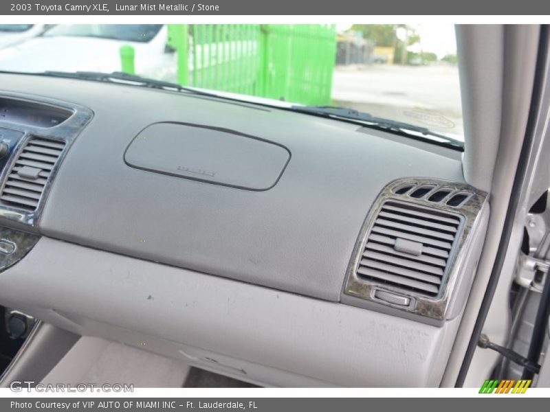 Lunar Mist Metallic / Stone 2003 Toyota Camry XLE