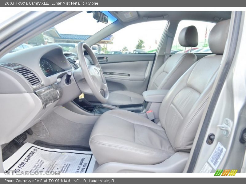 Lunar Mist Metallic / Stone 2003 Toyota Camry XLE