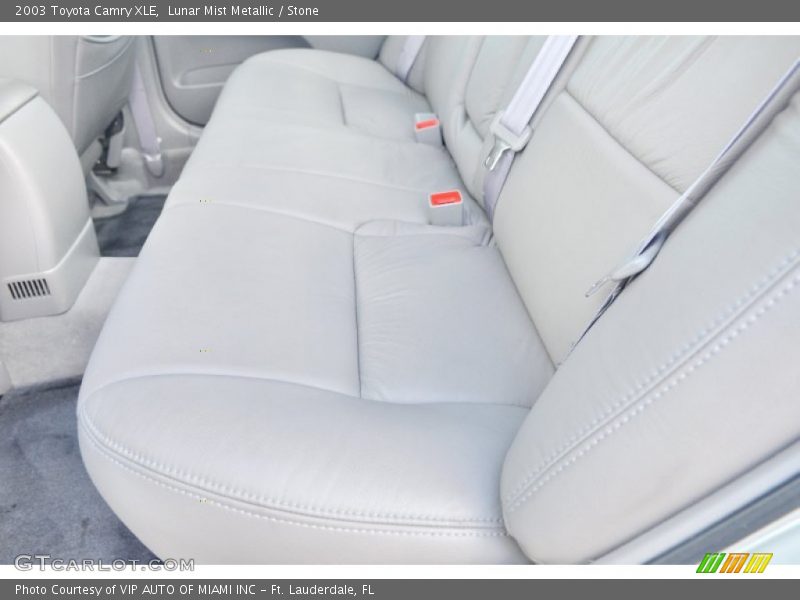 Lunar Mist Metallic / Stone 2003 Toyota Camry XLE
