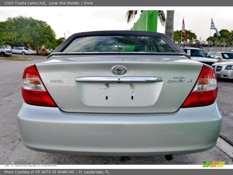 Lunar Mist Metallic / Stone 2003 Toyota Camry XLE