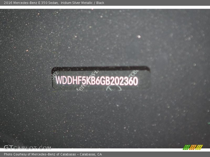 Iridium Silver Metallic / Black 2016 Mercedes-Benz E 350 Sedan